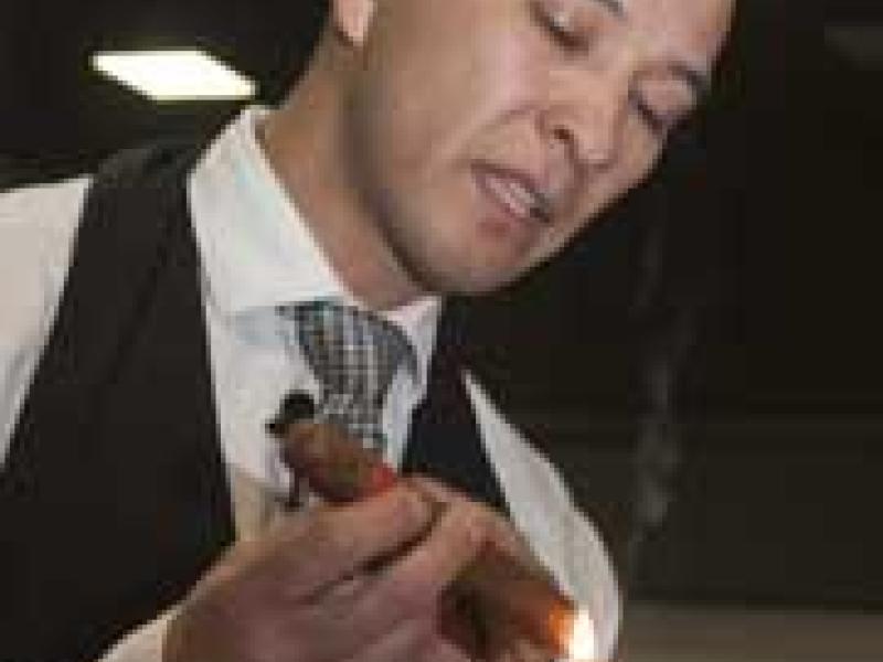 Un español gana el Concurso Internacional Habanosommelier 