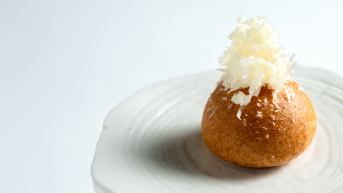 Buñuelo de queso toledano
