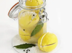 Limones en conserva, una exquisitez poco conocida