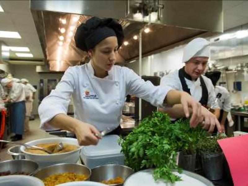 El Premio Promesas de la Alta Cocina llega a su IV edición apostando por el talento de las escuelas 