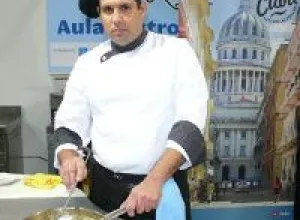 Chef cubano Carlos Michael Damas Guillén: cocinar con el corazón es lo más importante