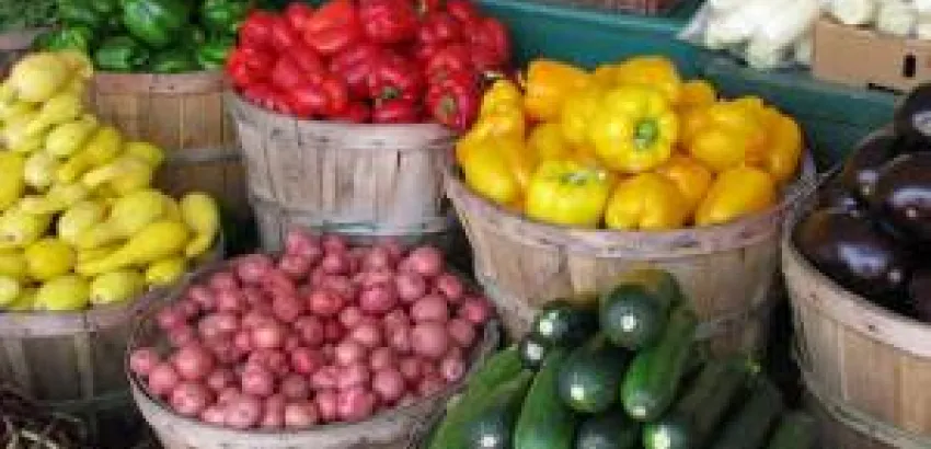 18 Ingeniosos trucos que conservarán frescas tus frutas y verduras 18 Ingeniosos trucos que conservarán frescas tus frutas y verduras