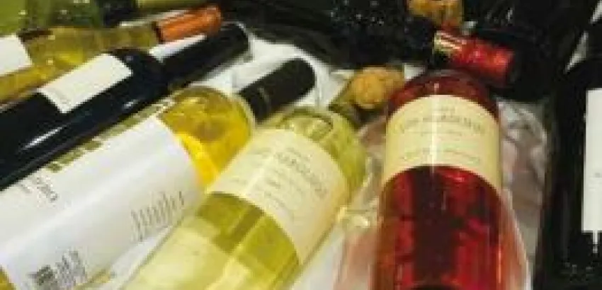 Guía breve de compras para los que se inician en el mundo del vino Guía breve de compras para los que se inician en el mundo del vino