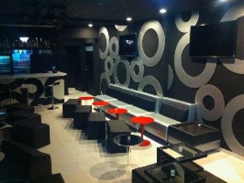 3D Café, el primer bar en Tercera Dimensión de Cuba