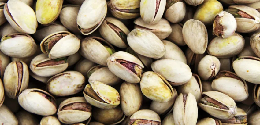 El pistacho es un fruto seco que se considera superalimento debido a sus muchos beneficios para la salud pistacho alimento saludable