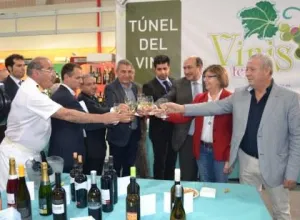 Más de 1.500 citas de negocio cubren las expectativas de las bodegas gallegas en VINIS TERRAE 