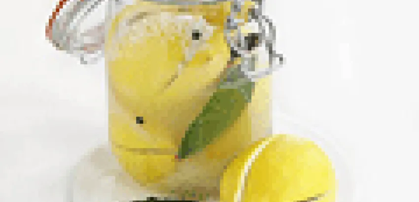 Limones en conserva, una exquisitez poco conocida Limones en conserva, una exquisitez poco conocida