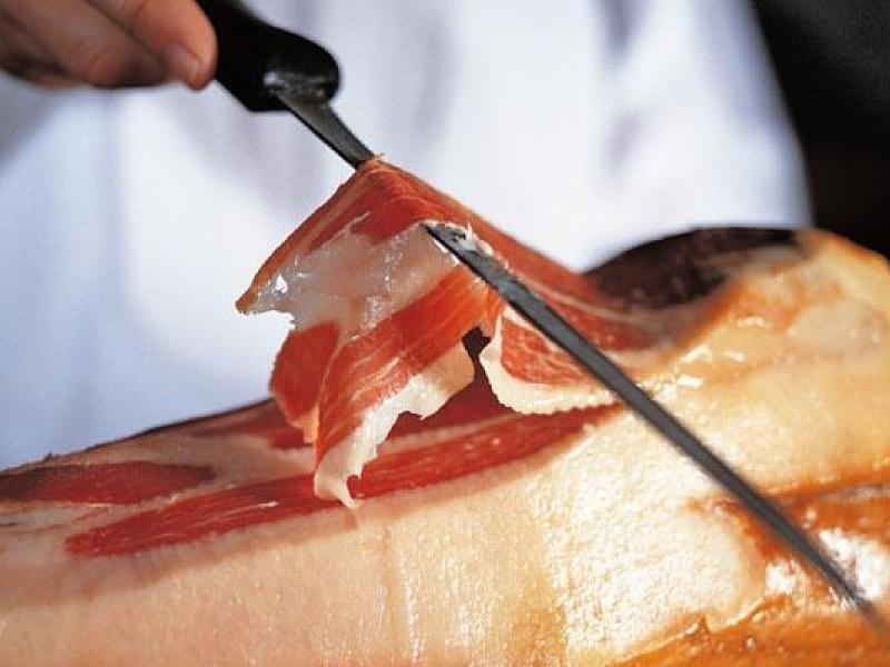 El arte de cortar jamón ibérico