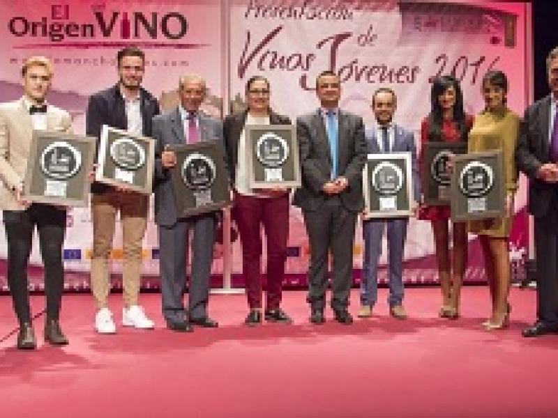 La DO La Mancha premia a los jóvenes talentos del 2016