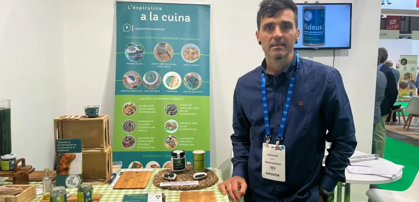 Rubén López, encargado de ventas de Organa Espirulina Rubén López, encargado de ventas de Organa Espirulina
