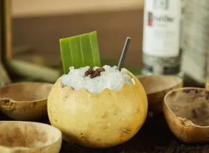 Cuatro tendencias de cócteles del concurso Barman del Año de World Class que cambiarán su manera de beber en 2018