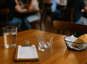 qué pueden cobrarte en bares y restaurantes