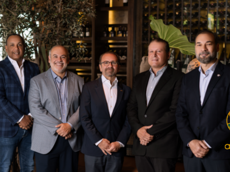 Junta directiva de la Asociación Dominicana de Restaurantes (ADERES) proyecta la gastronomía dominicana