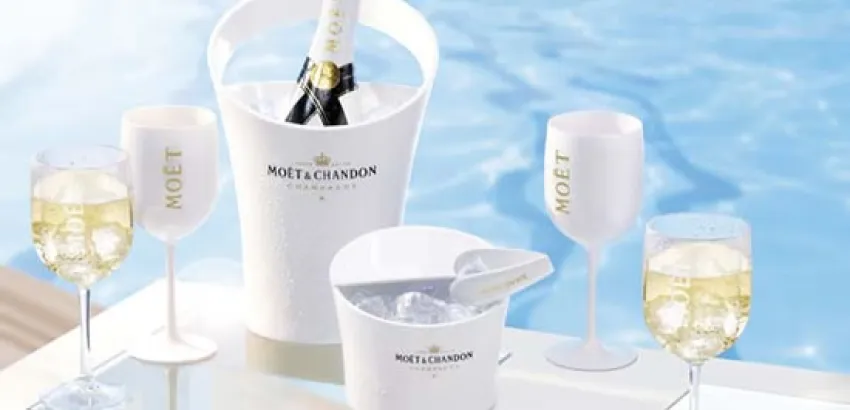 Champagne con hielo: un toque de elegancia Champagne con hielo: un toque de elegancia