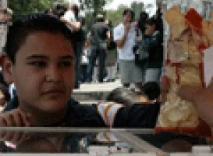 Comida chatarra puede provocar adicción cerebral