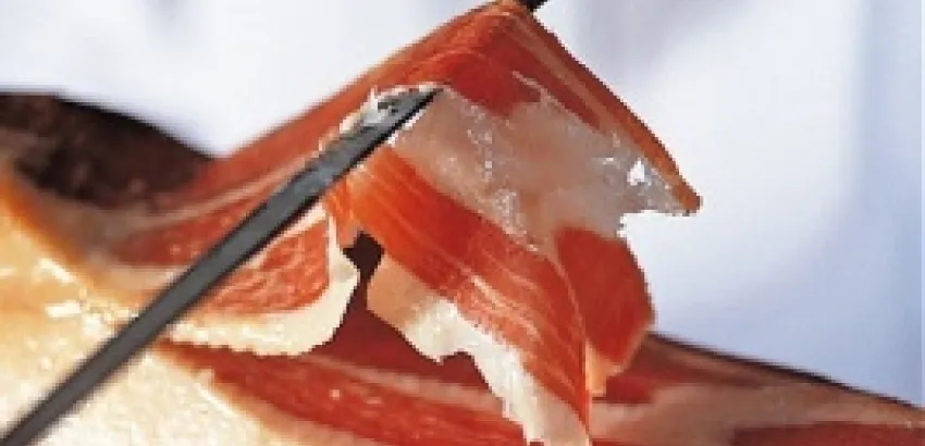 Jamón Ibérico, el aceite de oliva de cuatro patas Jamón Ibérico, el aceite de oliva de cuatro patas