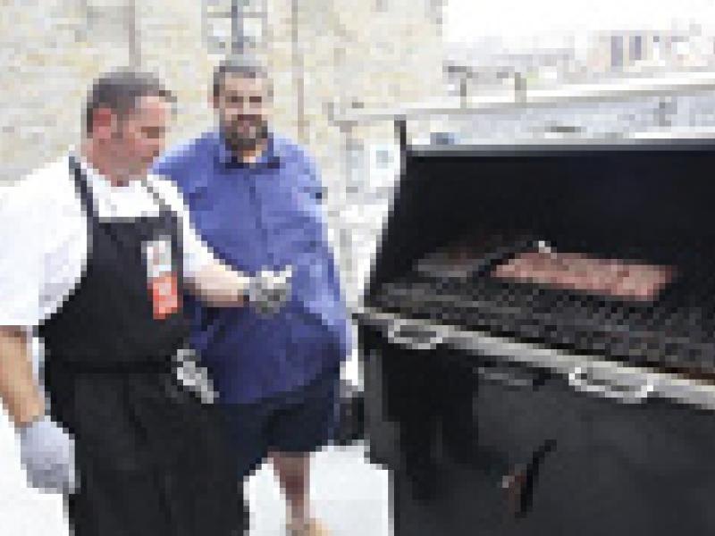 Bilbao cocina el mayor filete ruso del mundo
