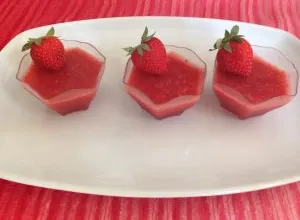 Cinco deliciosas propuestas para disfrutar de las fresas en el recreo o la merienda