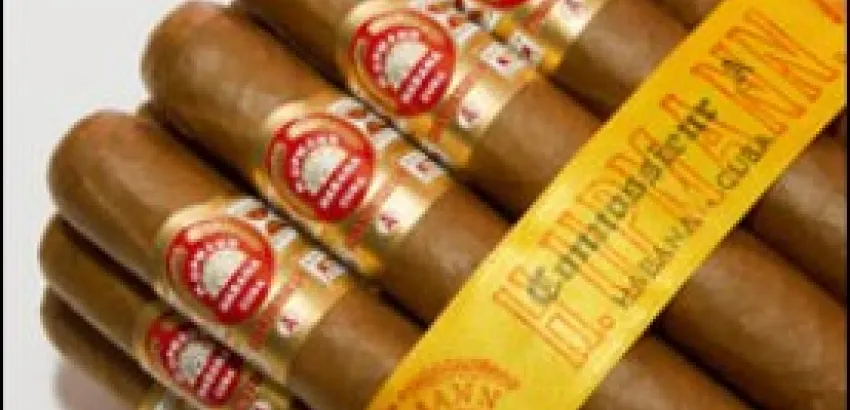 H.Upmann Connossieur A para La Casa del Habano y Especialistas H.Upmann Connossieur A para La Casa del Habano y Especialistas
