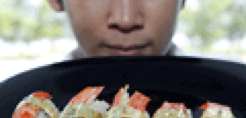 Un chef filipino crea el sushi más caro del mundo: 1.700 € el plato Un chef filipino crea el sushi más caro del mundo: 1.700 € el plato