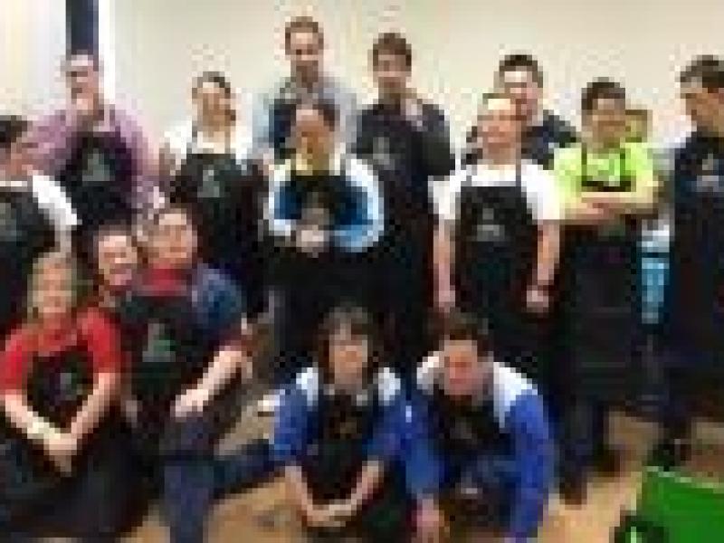 Dieciséis baristas con síndrome de Down exhibieron sus habilidades cafeteras en Oviedo
