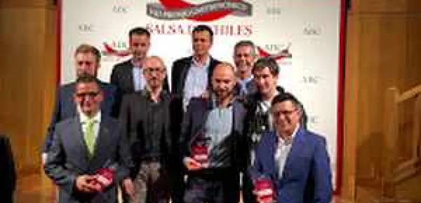 Kena de Luis Arévalo gana el Premio Salsa de Chiles a mejor restaurante de cocina extranjera Kena de Luis Arévalo gana el Premio Salsa de Chiles a mejor restaurante de cocina extranjera