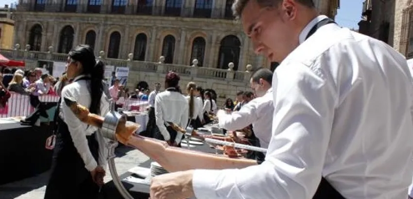 El III Campeonato Internacional de Cortadores de Jamón Ibérico será en Toledo El III Campeonato Internacional de Cortadores de Jamón Ibérico será en Toledo