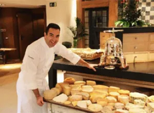 El segoviano Óscar Velasco gana el premio Excelencias Gourmet 2015
