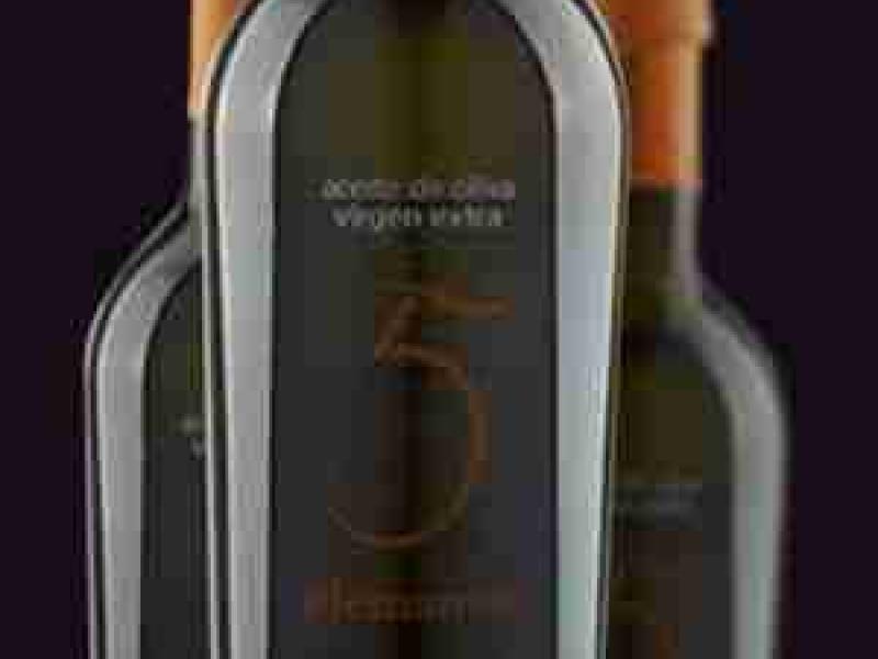 AOVE 5 Elementos es medalla de oro, por cinco años consecutivos, en el International Word Best Olive Oils 