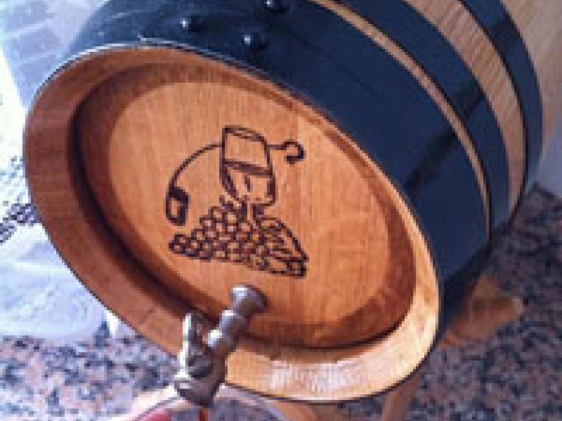 Sigue a la baja consumo de vino en los hogares españoles