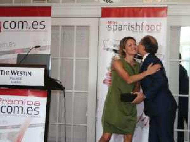 Entregan los Premios Qcom.es 