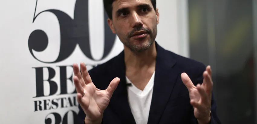 Virgilio Martínez Veliz Virgilio Martínez Veliz