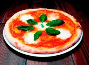 Una pizza para una Reina