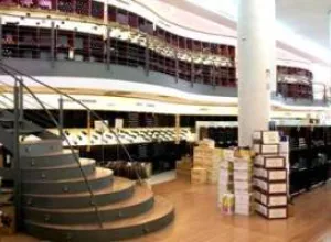 LAVINIA recibe el premio a la “Mejor tienda especializada” en el Salón Gourmets