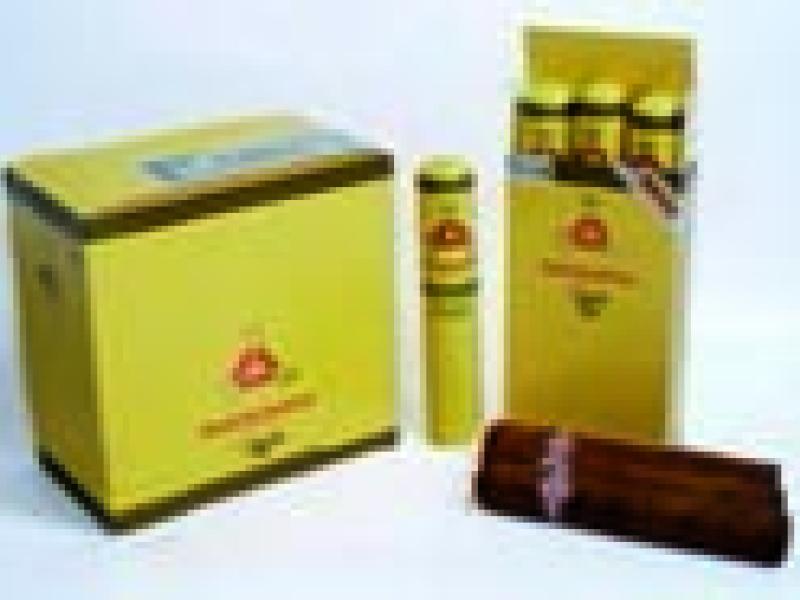 Cócteles y Petit Edmundo de Montecristo