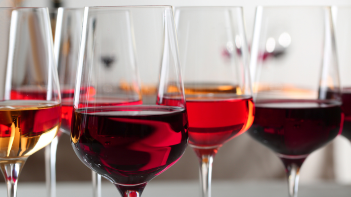 Colores del vino tinto