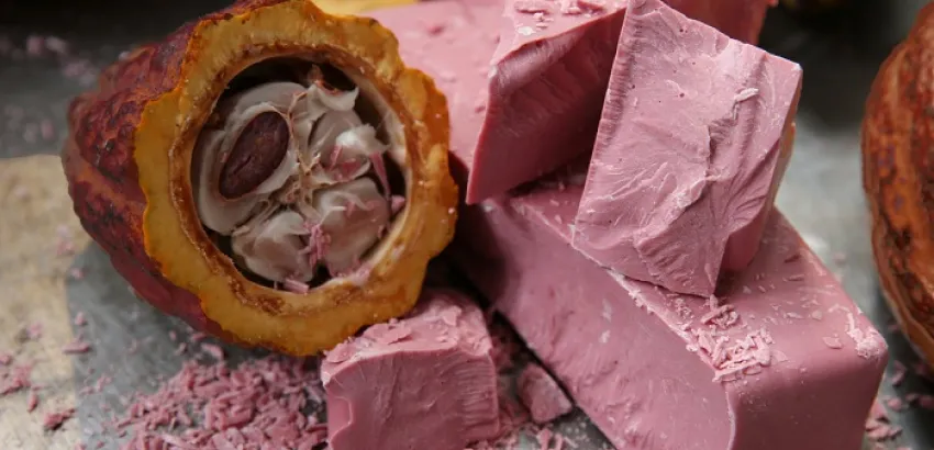 Descrubren nuevo chocolate natural y es de color rosa
