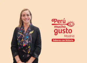 María del Sol Velásquez Perú