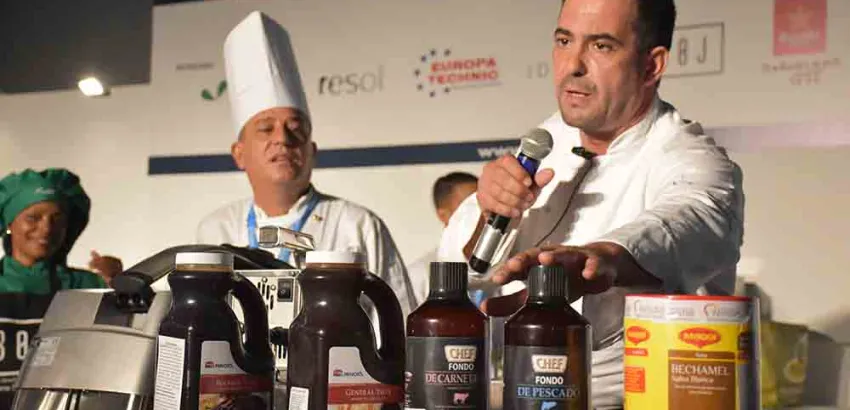 Nestlé Professional en showcooking junto a la Federación Culinaria de Cuba Nestlé Professional en showcooking junto a la Federación Culinaria de Cuba