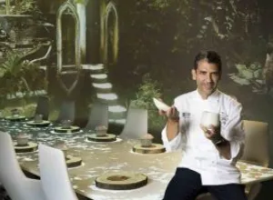 Sublimotion by Paco Roncero arranca motores un año más con su experiencia sensorial y gastronómica junto a Land Rover
