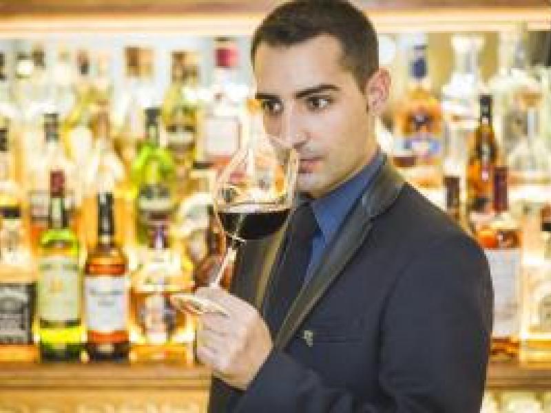 Gula, Lujuria y soberbia, el maridaje perfecto se sirve en el bar del Majestic