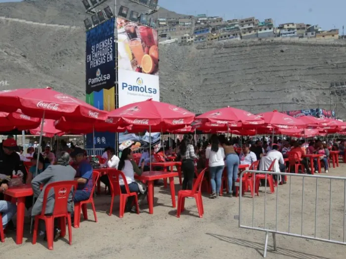 Según los organizadores, se espera recibir a 400.000 mil personas, durante los 10 días.