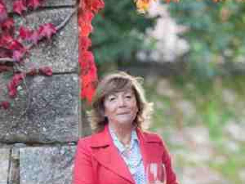 Marisol Bueno, propietaria de Pazo de Señorans, elegida Personaje del Año en Fuera de Serie 2016 en la categoría de Enología