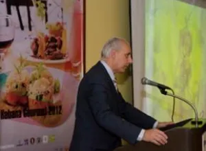 Exhortan a culinarios cubanos a mayor preparación ante crecimiento turístico