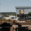 pub en un supermercado