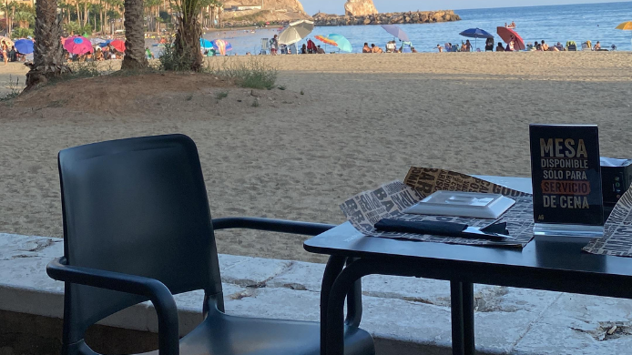 Las terrazas deberán acogerse a medidas preventivas para evitar poner el riesgo la salud laboral