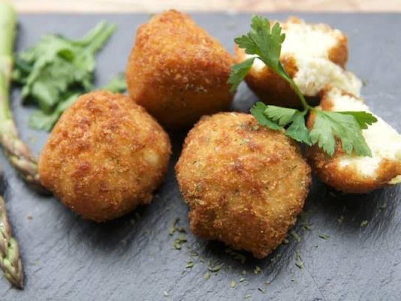 Tassi Gourmet trae mil y una croquetas al Mercado de San Ildefonso