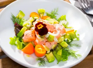 Plato de Ceviche con trucha 