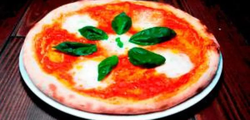 Una pizza para una Reina