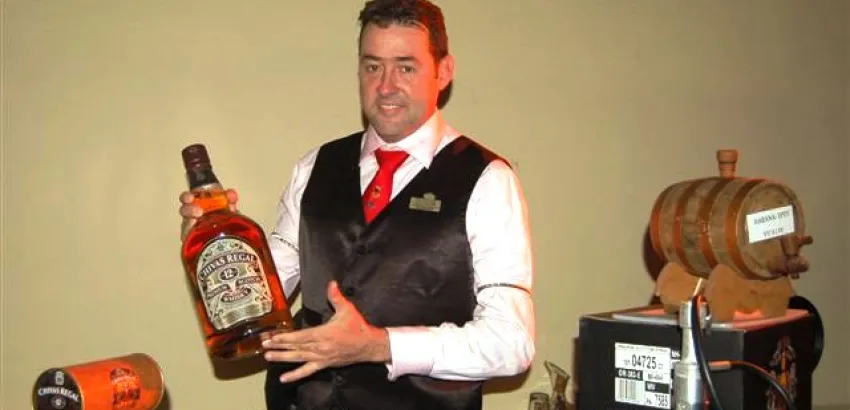 Bartender de Restaurante Waoo!!! gana competencia de Chivas Regal en Cuba Bartender de Restaurante Waoo!!! gana competencia de Chivas Regal en Cuba